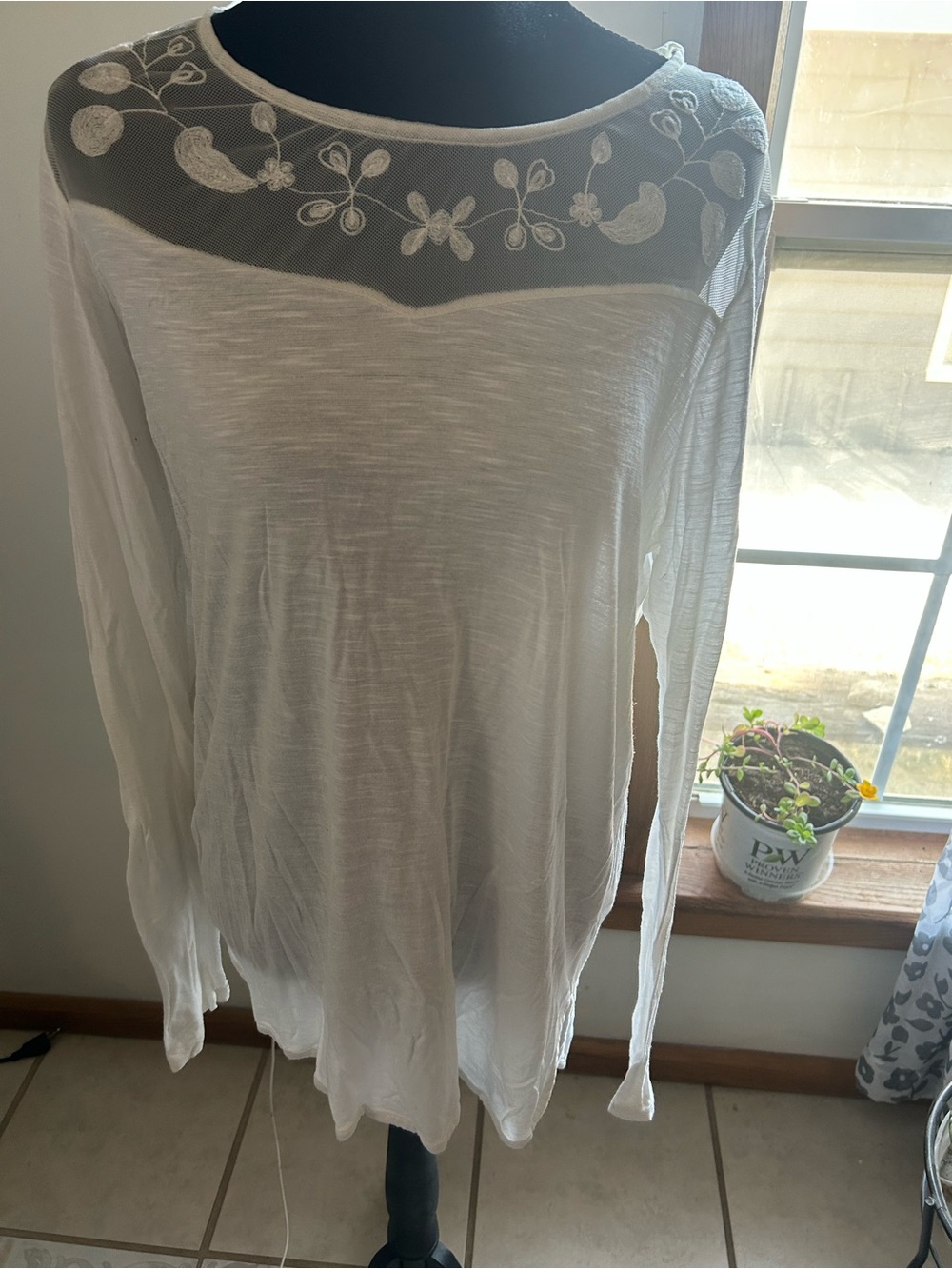 LC Lauren Conrad Sheer White Embroidered Mesh Top. Has a small tear on the back.